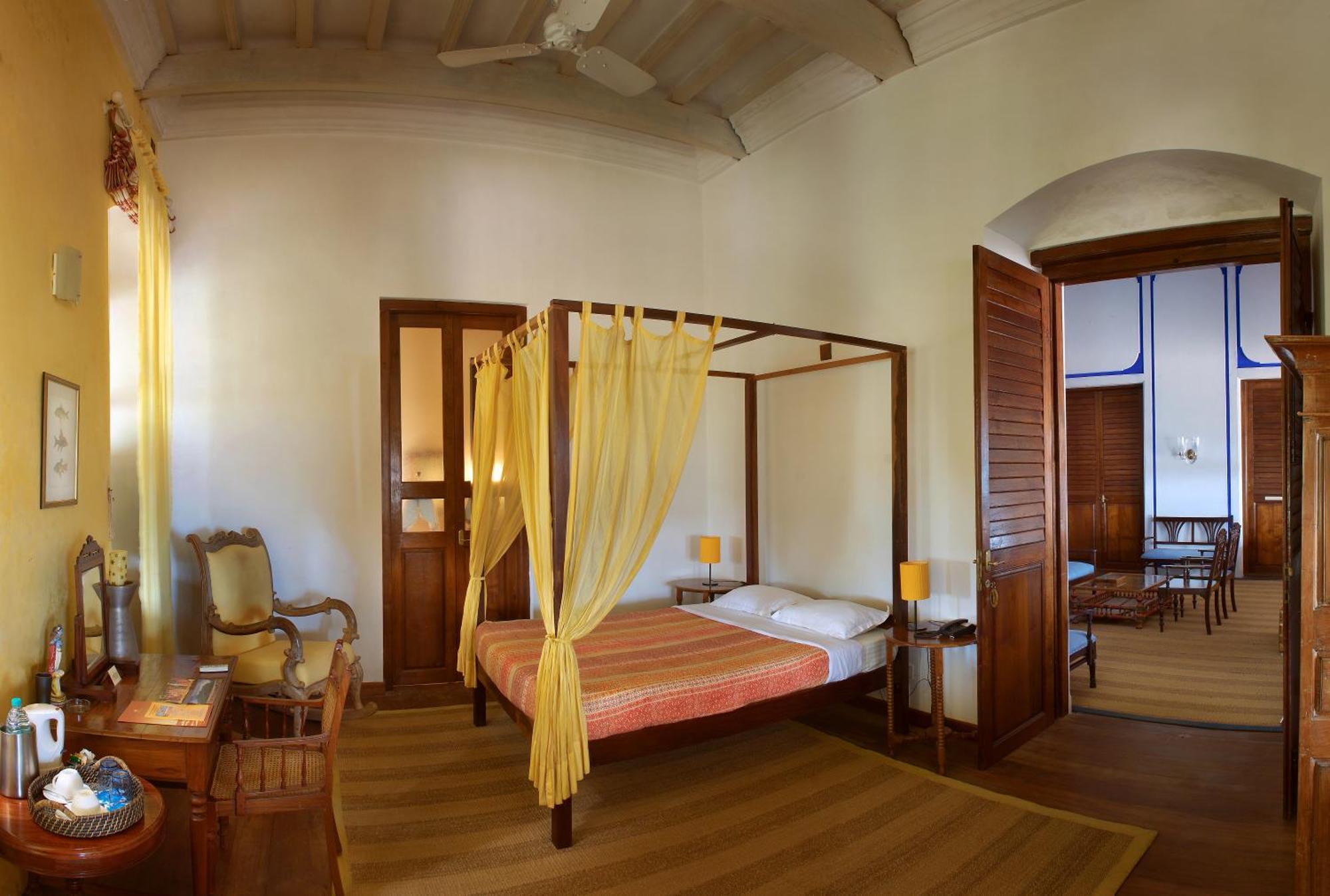 Neemrana'S - Bungalow On The Beach Tharangambadi Buitenkant foto