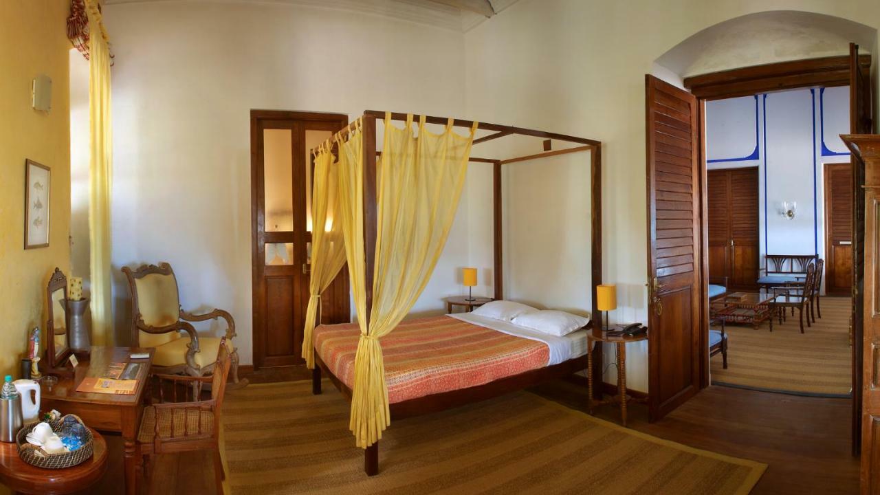 Neemrana'S - Bungalow On The Beach Tharangambadi Buitenkant foto